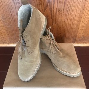 Men’s H&M suede boots, size 9.5